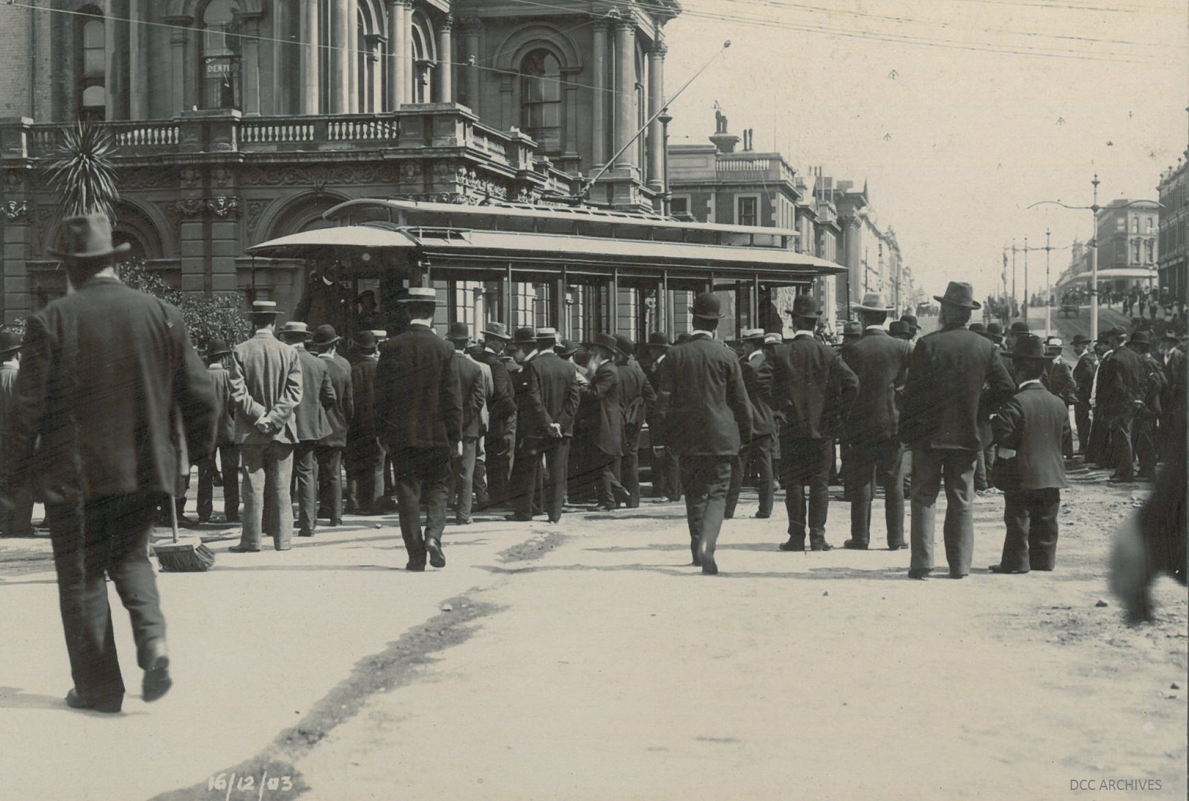 Opening of Dunedin City Corporation Electric Tramways