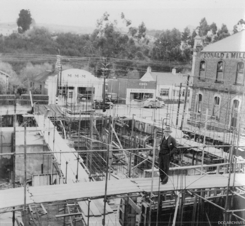 Construction of New Green Island Borough Council offices