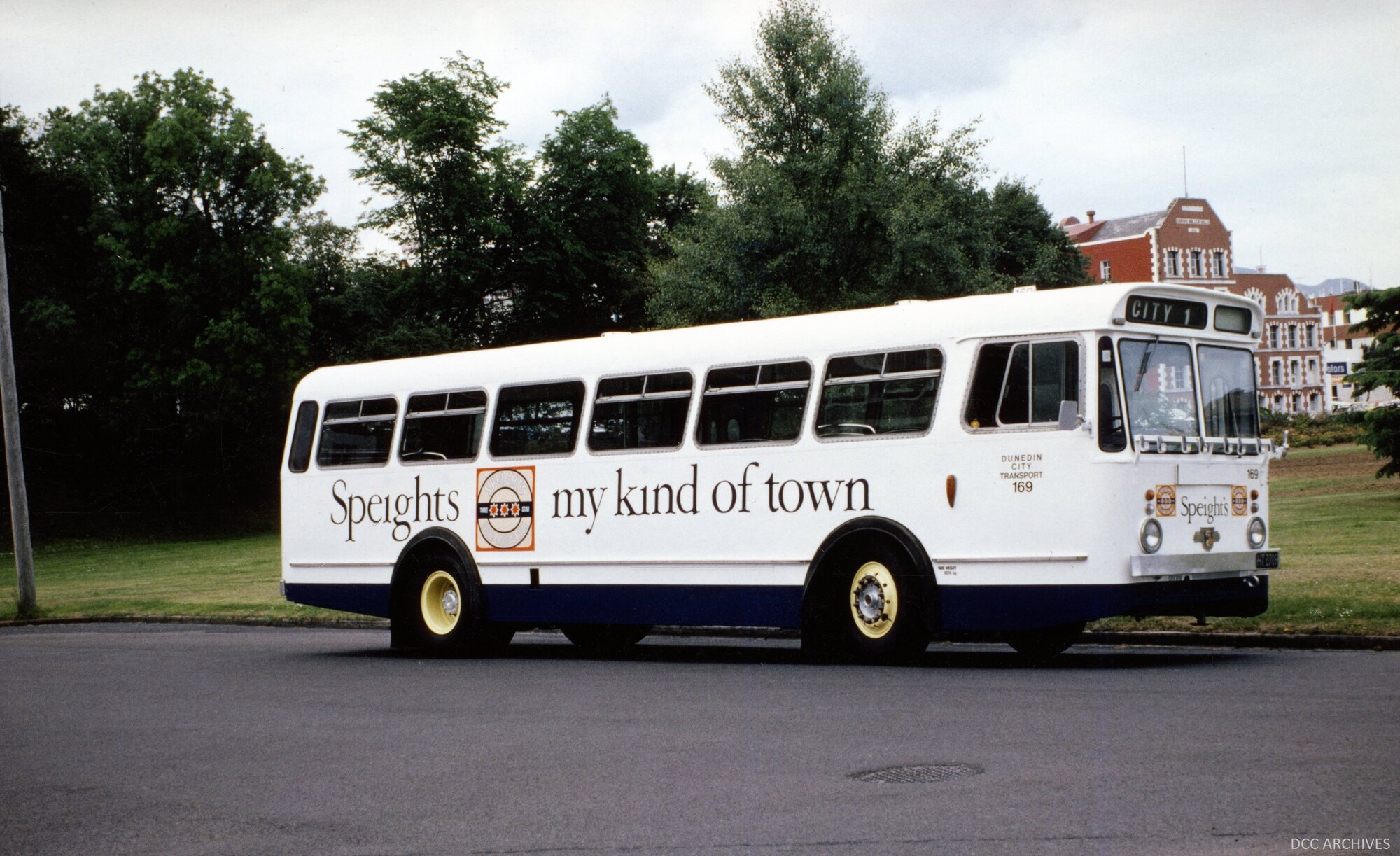 Speights Advertising On Dunedin City Bus