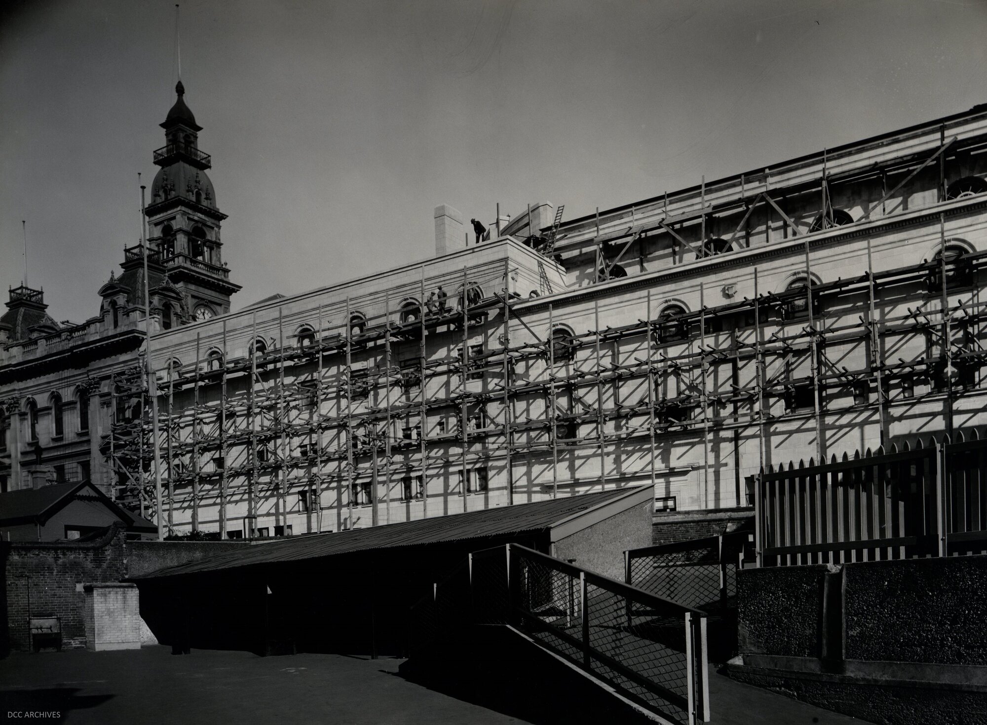 Dunedin Town Hall Construction