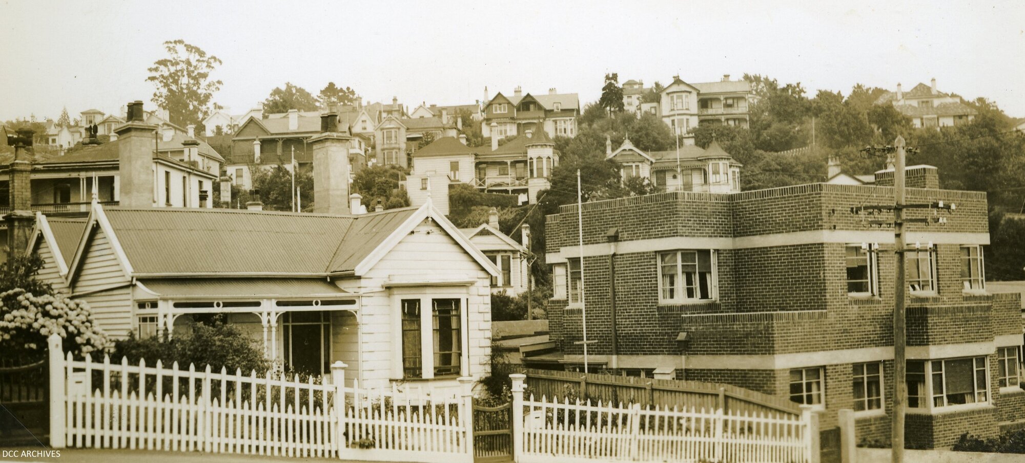 Houses, Corner Smith Street &amp; York Places