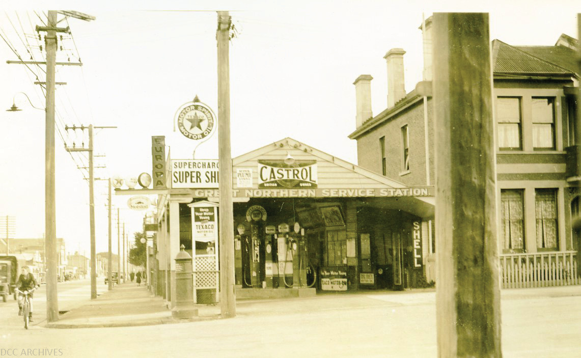Great Northern Service Station, Corner Great King &amp; Duke Streets