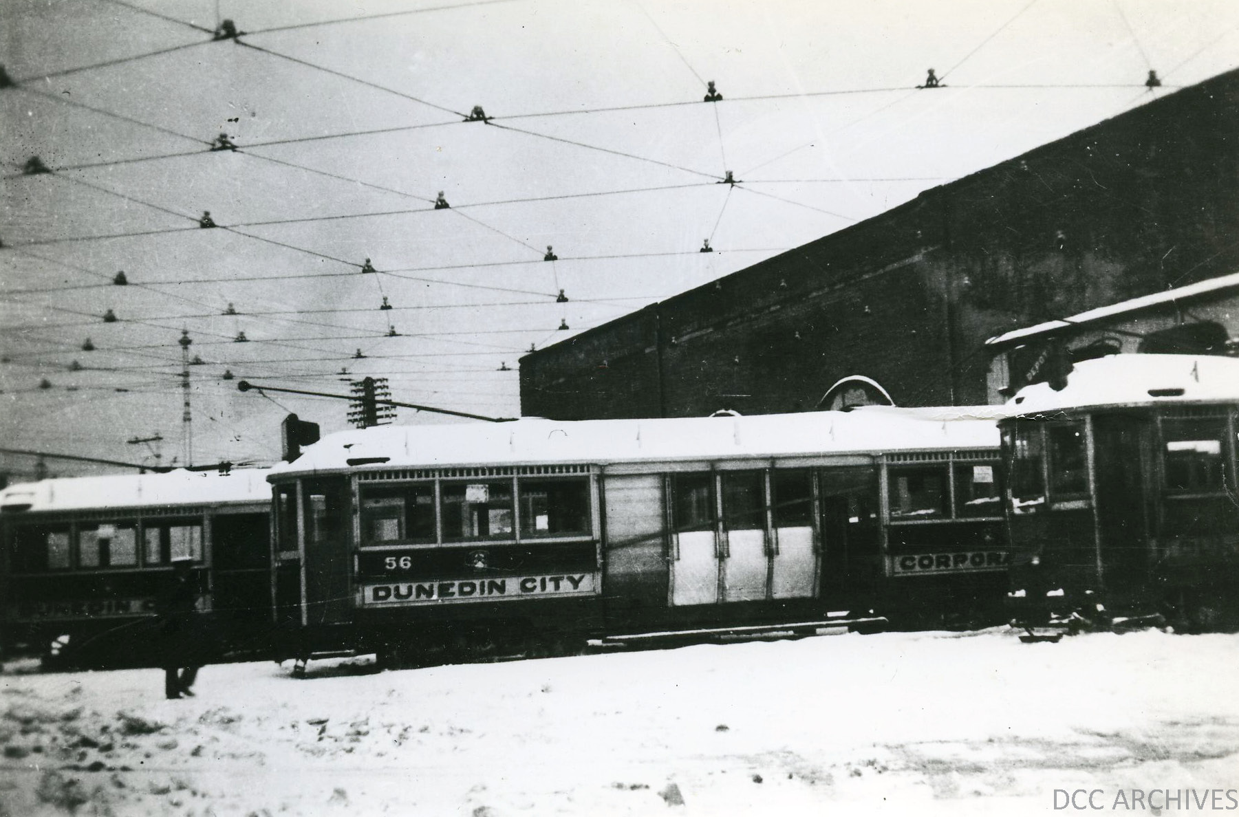 Trams in the Snow, Market Reserve