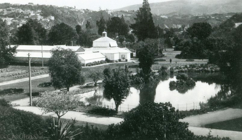 Winter Gardens &amp; Duck Pond