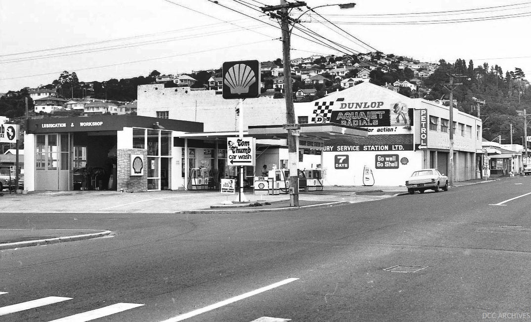Hillside Road, Caversham