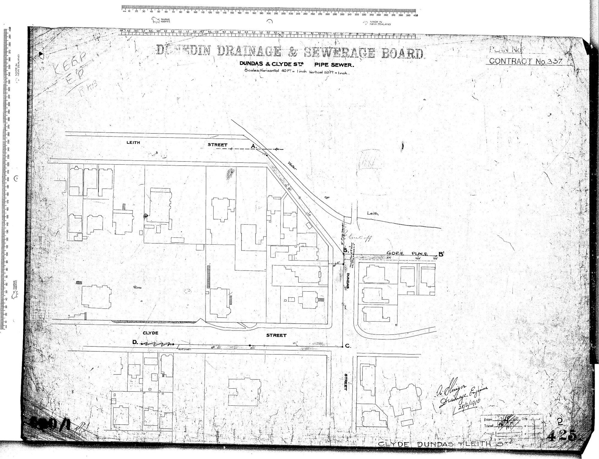 DUNDAS &amp; CLYDE ST'S - PIPE SEWER
