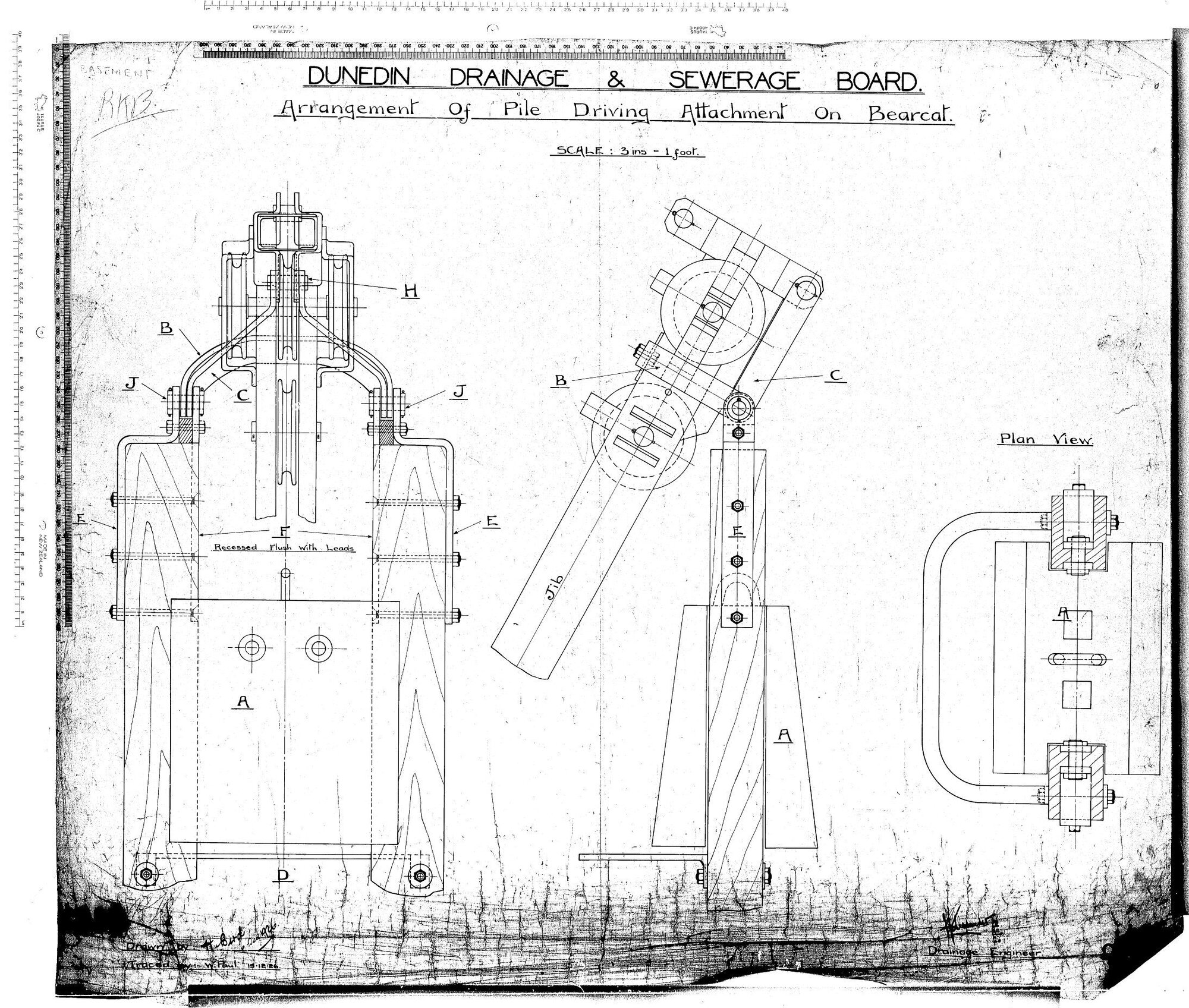 ARRANGEMENT OF PILE DRIVING ATTACHMENT ON BEARCAT