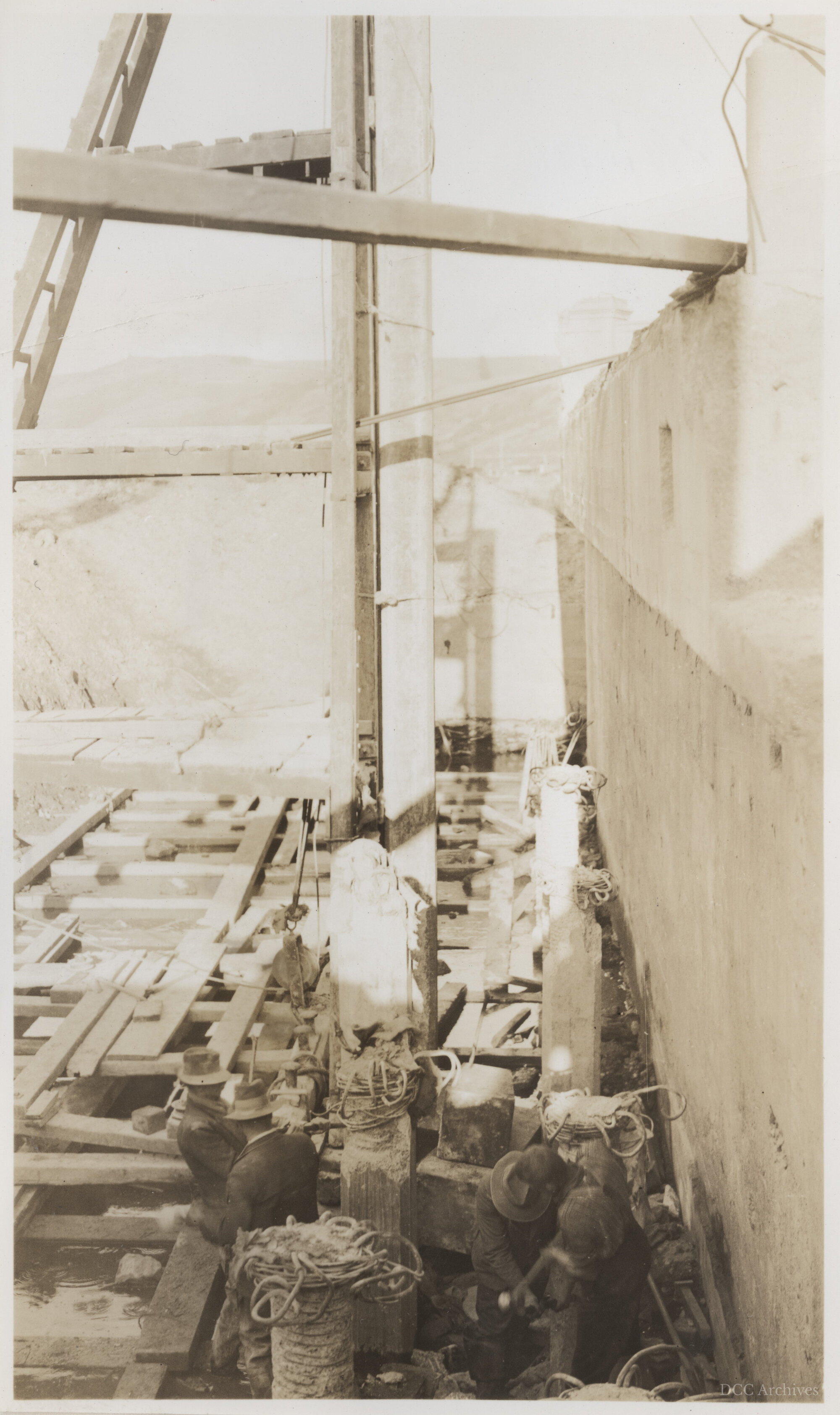 Anzac Avenue Bridge Extension