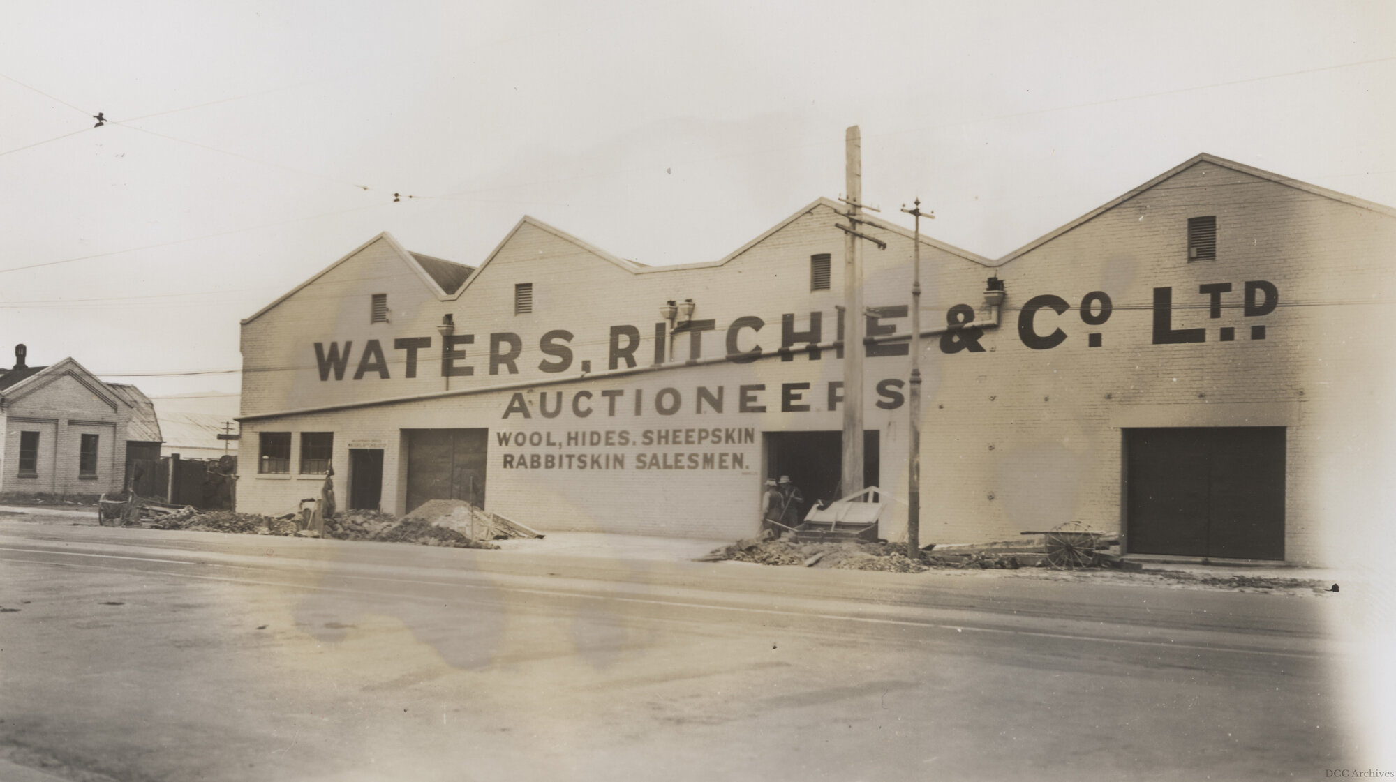 Andersons Bay Road S. W. Conduit