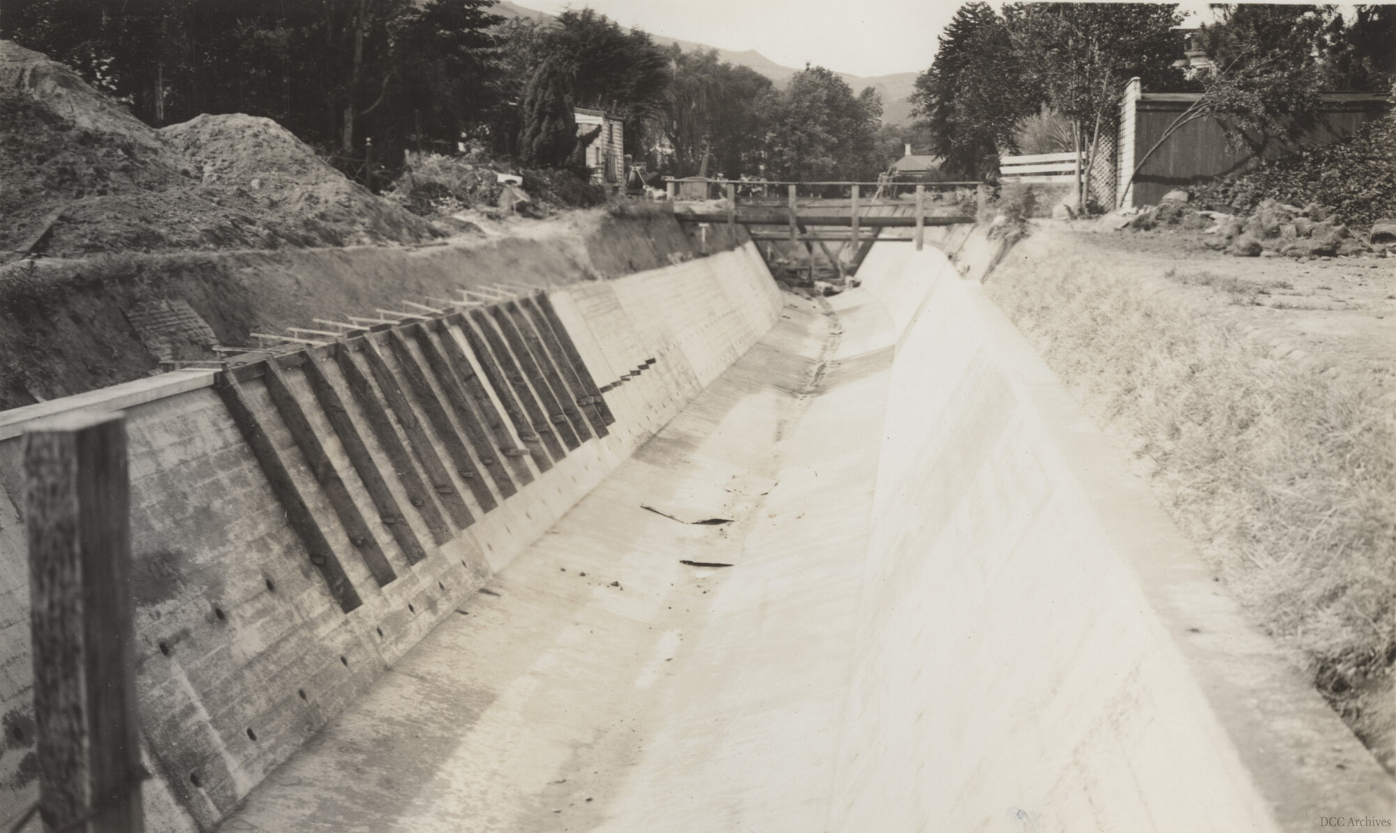 Lindsay's Creek Channel