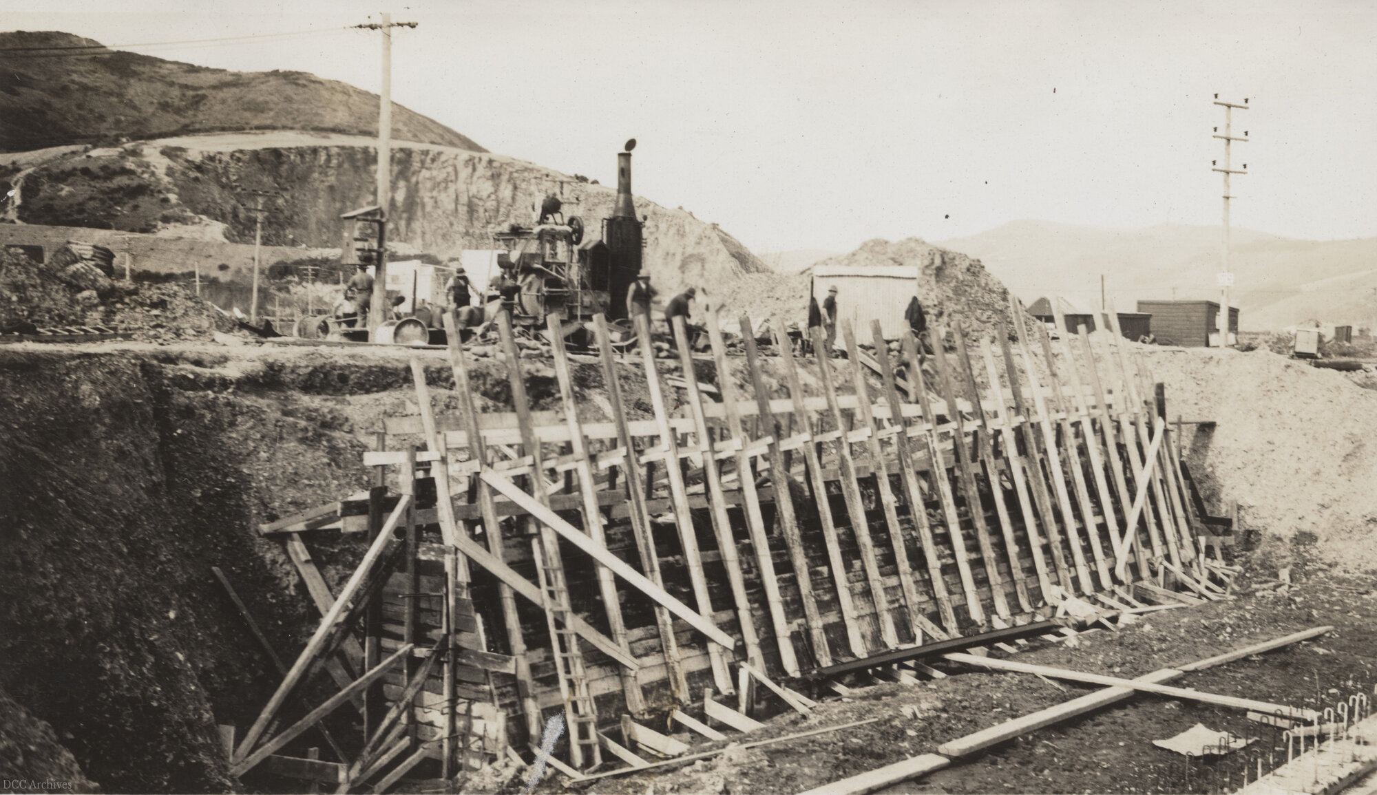 Anzac Avenue Bridge Construction