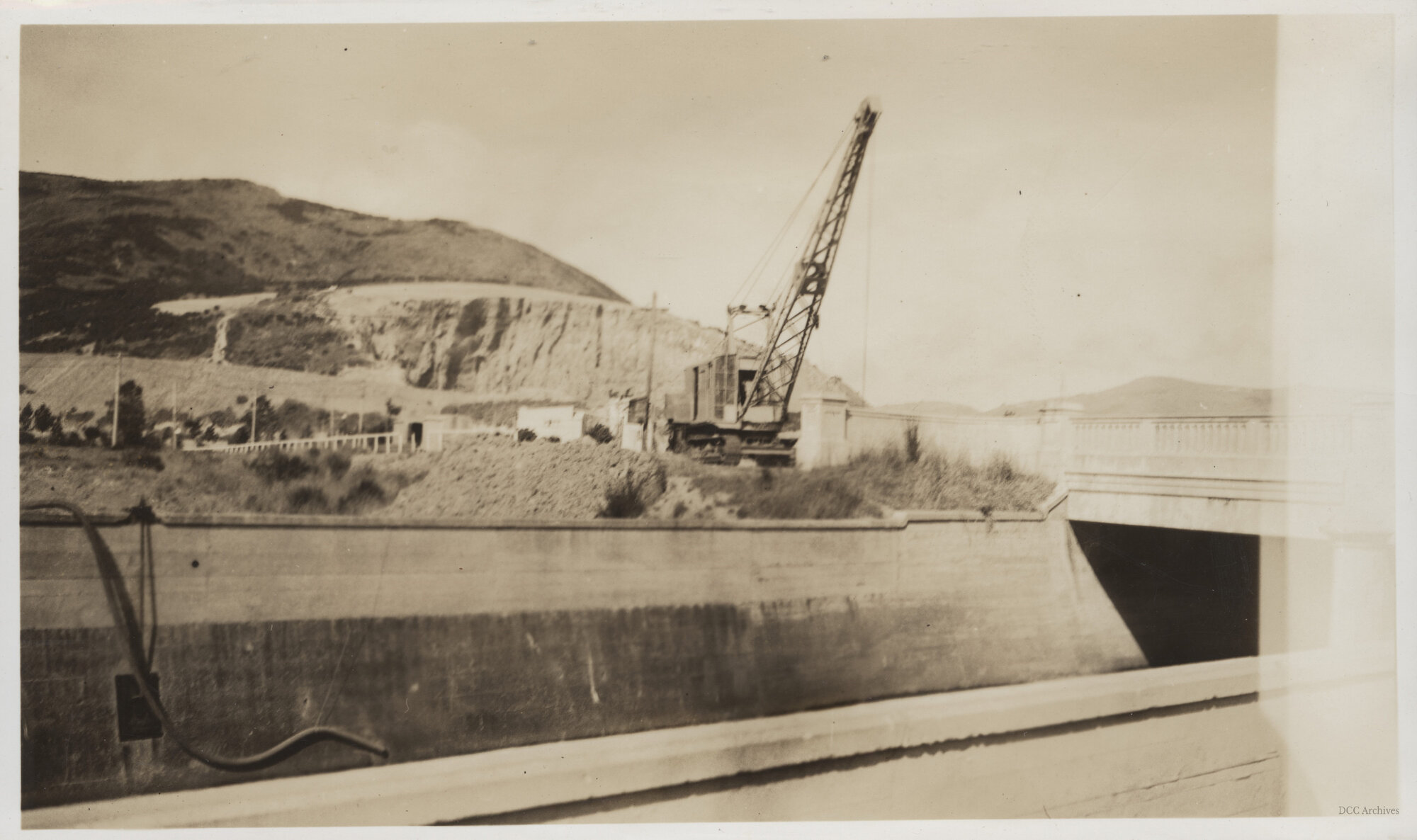 Anzac Avenue Bridge Construction