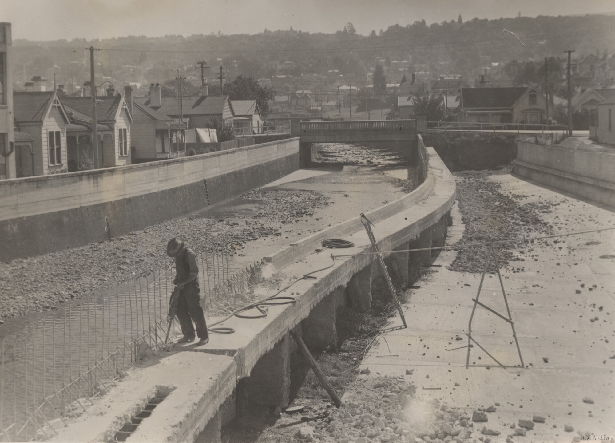 Leith Channel Construction