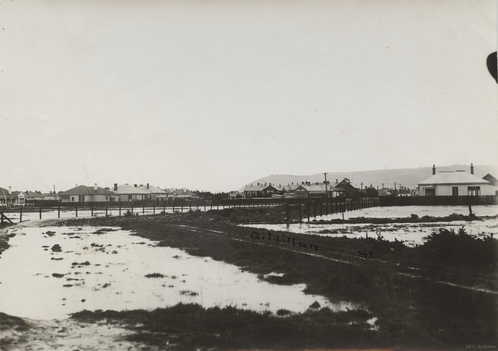 Flooding near Gilfillan Street, Tainui