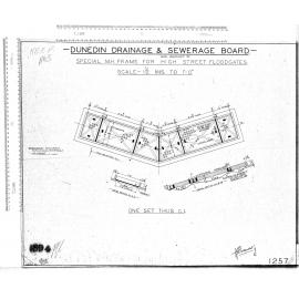 SPECIAL M.H. FRAME FOR HIGH STREET FLOODGATES