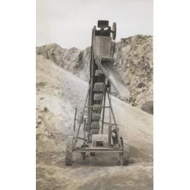 Details of Jeffrey Bucket Loader