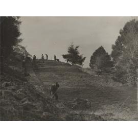 Construction of the New Road to Roslyn