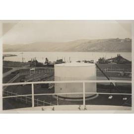 Shell Bulk Oil Store