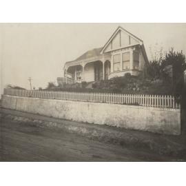 10 Murray Street