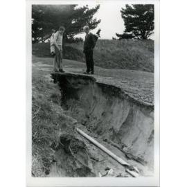 Chisholm Park Golf Links, Players Inspecting Damage